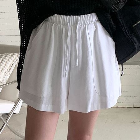 An array of Dongdaemum Women’s Pants, embodying the versatility of Korean fashion.