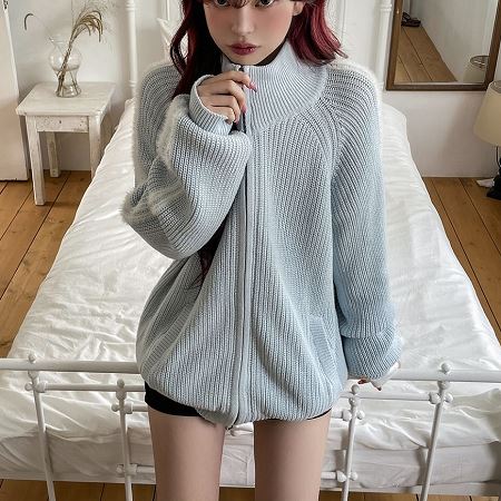 A variety of Dongdaemum Women’s Coats & Jackets, reflecting the sophistication of Korean fashion.