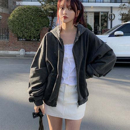 Dongdaemum Women’s Coats & Jackets, a testament to the elegance and quality of wholesale Korean fashion.
