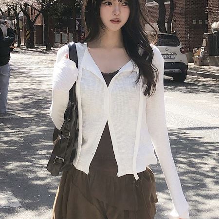 A variety of Dongdaemum Women’s Coats & Jackets, reflecting the sophistication of Korean fashion.