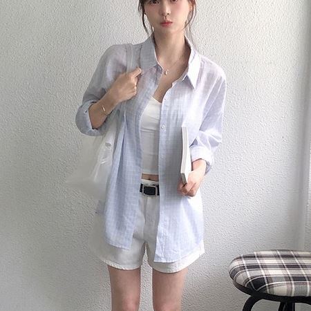 Dongdaemum Women’s Shirts, Tops & T-Shirts, a testament to the elegance and quality of wholesale Korean fashion.