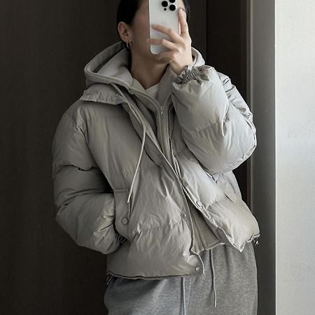 Dongdaemum Women’s Coats & Jackets, a testament to the elegance and quality of wholesale Korean fashion.