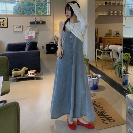 Dongdaemum Women’s Dresses, a testament to the elegance and quality of wholesale Korean fashion.