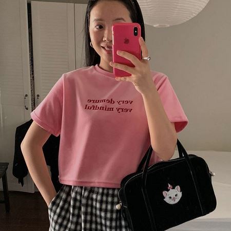 Dongdaemum Women’s Shirts, Tops & T-Shirts, a testament to the elegance and quality of wholesale Korean fashion.