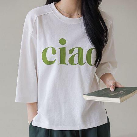 Dongdaemum Women’s Shirts, Tops & T-Shirts, a testament to the elegance and quality of wholesale Korean fashion.