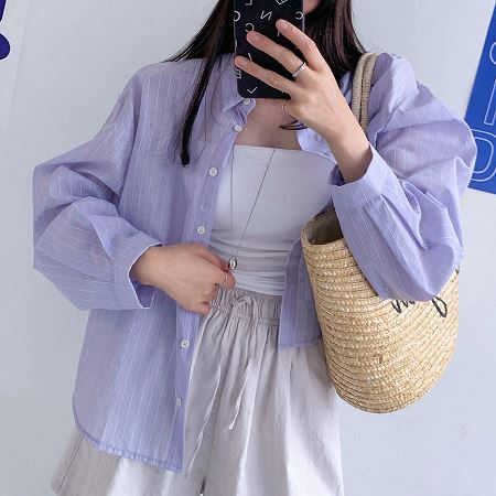 Dongdaemum Women’s Shirts, Tops & T-Shirts, a testament to the elegance and quality of wholesale Korean fashion.