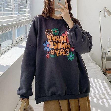 Dongdaemum Women’s Shirts, Tops & T-Shirts, a testament to the elegance and quality of wholesale Korean fashion.