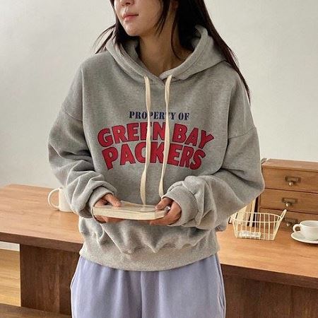 Dongdaemum Women’s Shirts, Tops & T-Shirts, a testament to the elegance and quality of wholesale Korean fashion.