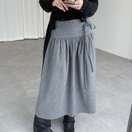 Dongdaemum Women’s Dresses, a testament to the elegance and quality of wholesale Korean fashion.