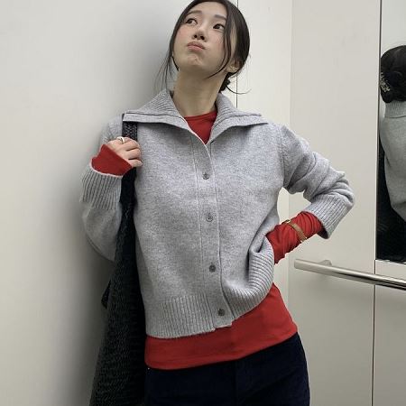 Dongdaemum Women’s Coats & Jackets, a testament to the elegance and quality of wholesale Korean fashion.