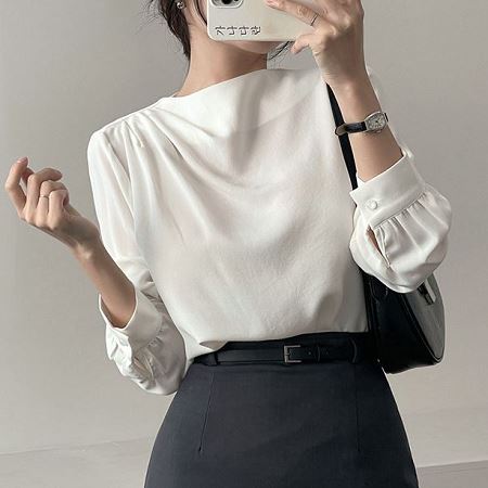 Dongdaemum Women’s Shirts, Tops & T-Shirts, a testament to the elegance and quality of wholesale Korean fashion.