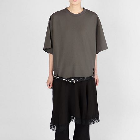 Dongdaemum Women’s Dresses, a testament to the elegance and quality of wholesale Korean fashion.
