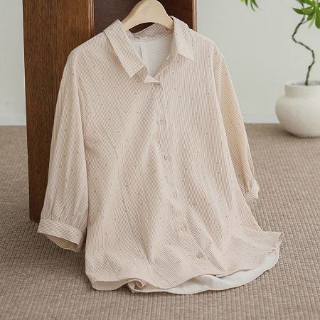 Dongdaemum Women’s Shirts, Tops & T-Shirts, a testament to the elegance and quality of wholesale Korean fashion.