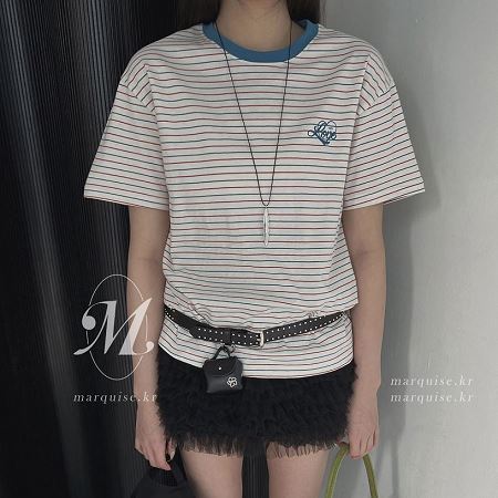 Dongdaemum Women’s Shirts, Tops & T-Shirts, a testament to the elegance and quality of wholesale Korean fashion.
