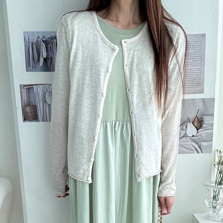 Dongdaemum Women’s Coats & Jackets, a testament to the elegance and quality of wholesale Korean fashion.