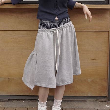 Dongdaemum Women’s Dresses, a testament to the elegance and quality of wholesale Korean fashion.