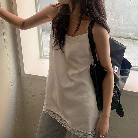 Dongdaemum Women’s Dresses, a testament to the elegance and quality of wholesale Korean fashion.