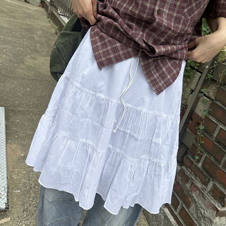 Dongdaemum Women’s Dresses, a testament to the elegance and quality of wholesale Korean fashion.