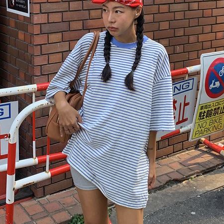 Dongdaemum Women’s Shirts, Tops & T-Shirts, a testament to the elegance and quality of wholesale Korean fashion.