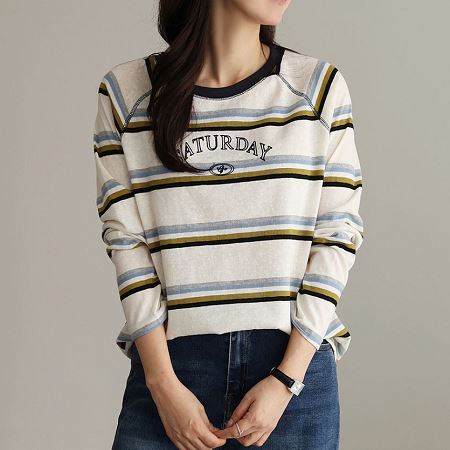 Dongdaemum Women’s Shirts, Tops & T-Shirts, a testament to the elegance and quality of wholesale Korean fashion.