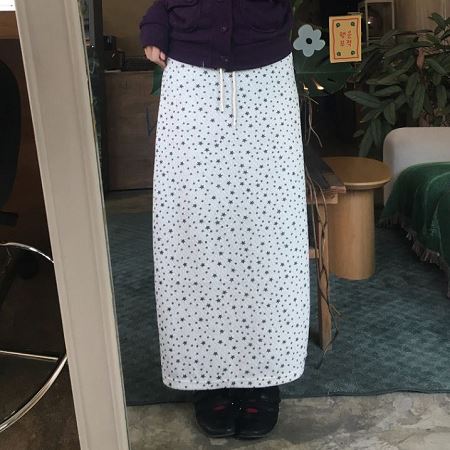 Dongdaemum Women’s Dresses, a testament to the elegance and quality of wholesale Korean fashion.
