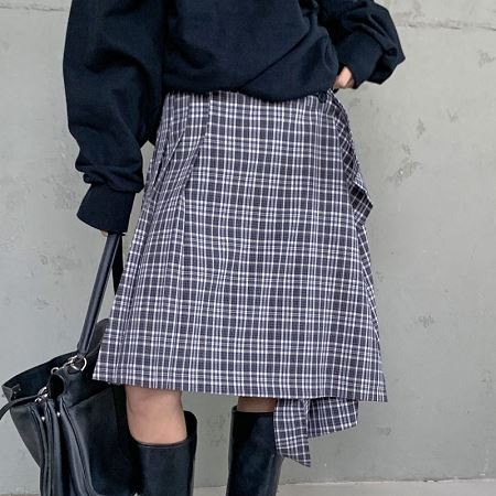 Dongdaemum Women’s Dresses, a testament to the elegance and quality of wholesale Korean fashion.