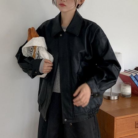 Dongdaemum Women’s Coats & Jackets, a testament to the elegance and quality of wholesale Korean fashion.