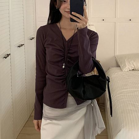 Dongdaemum Women’s Coats & Jackets, a testament to the elegance and quality of wholesale Korean fashion.