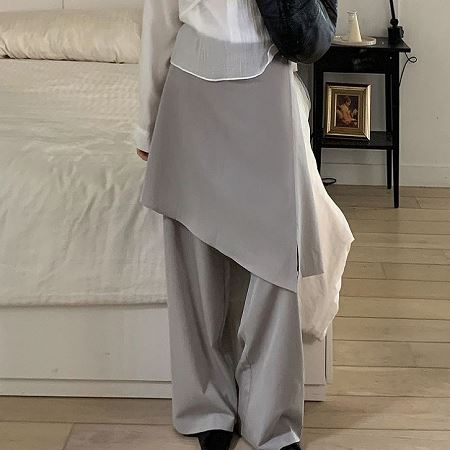 Dongdaemum Women’s One-Pieces, a testament to the elegance and quality of wholesale Korean fashion.