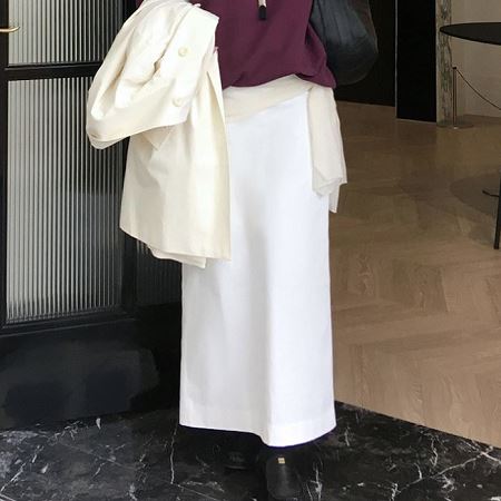 Dongdaemum Women’s Dresses, a testament to the elegance and quality of wholesale Korean fashion.