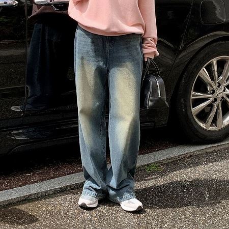 An array of Dongdaemum Women’s Pants, embodying the versatility of Korean fashion.