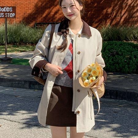 A variety of Dongdaemum Women’s Coats & Jackets, reflecting the sophistication of Korean fashion.