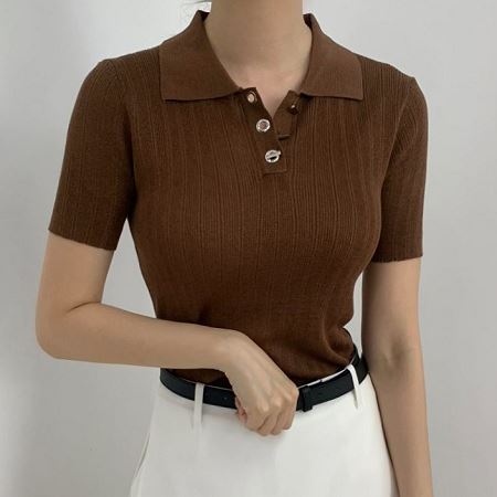 Dongdaemum Women’s Shirts, Tops & T-Shirts, a testament to the elegance and quality of wholesale Korean fashion.