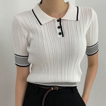 Dongdaemum Women’s Shirts, Tops & T-Shirts, a testament to the elegance and quality of wholesale Korean fashion.