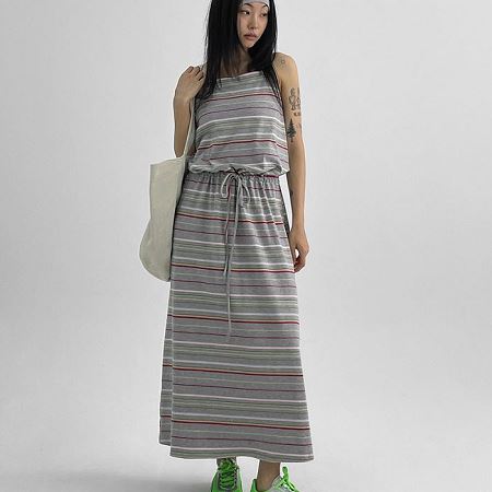 Dongdaemum Women’s Dresses, a testament to the elegance and quality of wholesale Korean fashion.