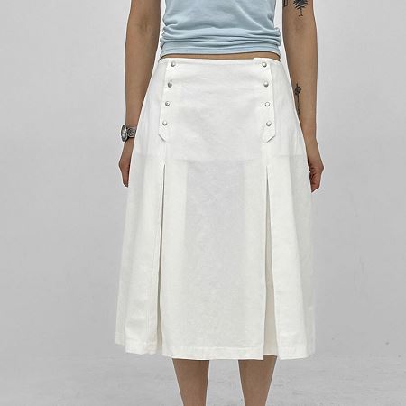Dongdaemum Women’s Dresses, a testament to the elegance and quality of wholesale Korean fashion.