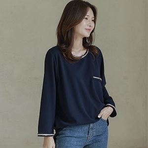 Dongdaemum Women’s Shirts, Tops & T-Shirts, a testament to the elegance and quality of wholesale Korean fashion.