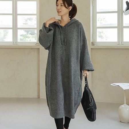 Dongdaemum Women’s Dresses, a testament to the elegance and quality of wholesale Korean fashion.