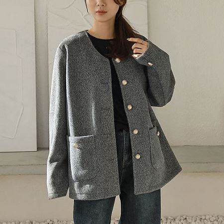 Dongdaemum Women’s Coats & Jackets, a testament to the elegance and quality of wholesale Korean fashion.