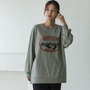 Dongdaemum Women’s Shirts, Tops & T-Shirts, a testament to the elegance and quality of wholesale Korean fashion.