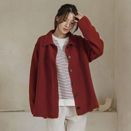 Dongdaemum Women’s Coats & Jackets, a testament to the elegance and quality of wholesale Korean fashion.