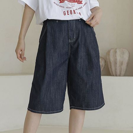 Dongdaemum Women’s Pants, a testament to the elegance and quality of wholesale Korean fashion.