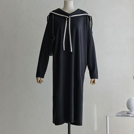 A collection of Dongdaemum Women’s Dresses, encapsulating the charm of Korean fashion.