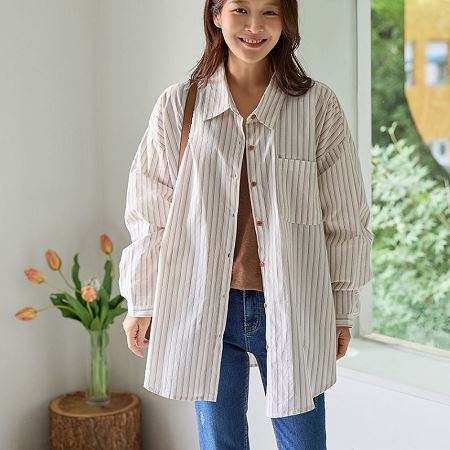 Dongdaemum Women’s Shirts, Tops & T-Shirts, a testament to the elegance and quality of wholesale Korean fashion.