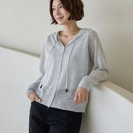 A variety of Dongdaemum Women’s Coats & Jackets, reflecting the sophistication of Korean fashion.