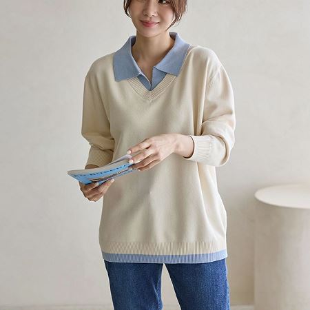 Dongdaemum Women’s Shirts, Tops & T-Shirts, a testament to the elegance and quality of wholesale Korean fashion.
