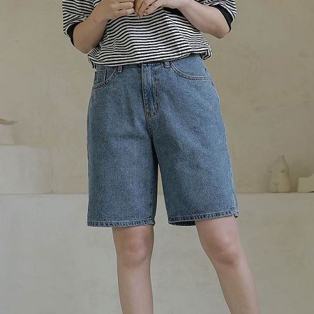 An array of Dongdaemum Women’s Pants, embodying the versatility of Korean fashion.