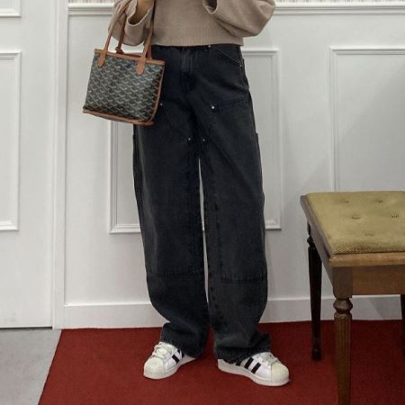 Dongdaemum Women’s Pants, a testament to the elegance and quality of wholesale Korean fashion.