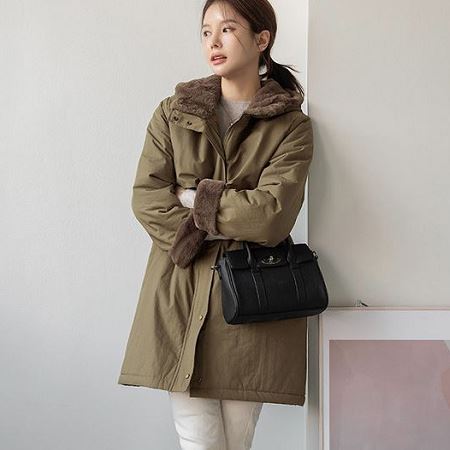 A variety of Dongdaemum Women’s Coats & Jackets, reflecting the sophistication of Korean fashion.