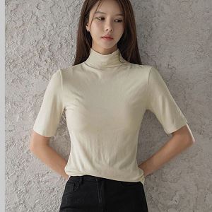 Dongdaemum Women’s Shirts, Tops & T-Shirts, a testament to the elegance and quality of wholesale Korean fashion.